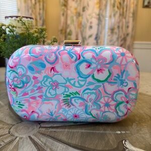 Lilly Pulitzer Lidia Minaudiere Clutch In Love Bug Print NWT